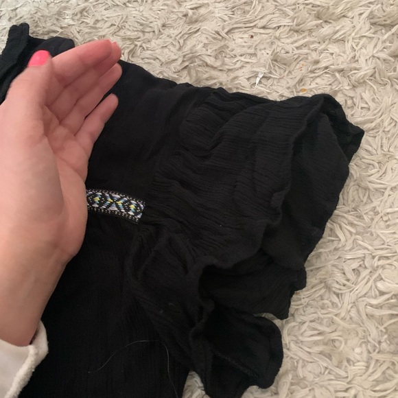 Black Aztec blouse - Picture 4 of 6